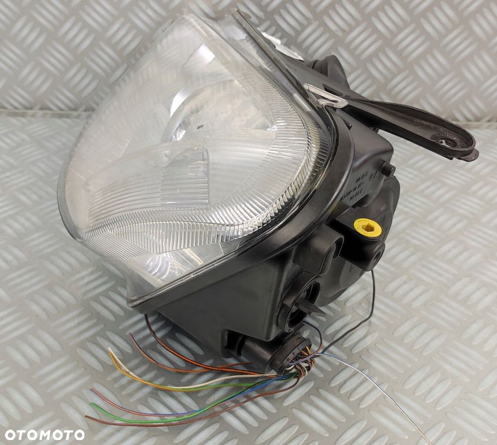 reflektor lampa lewy lewa przód przednia FORD FOCUS C-MAX MK1 LIFT XENON EU - 3
