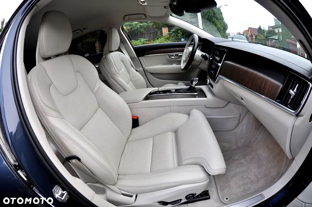 Volvo V90 D4 Geartronic Inscription - 24
