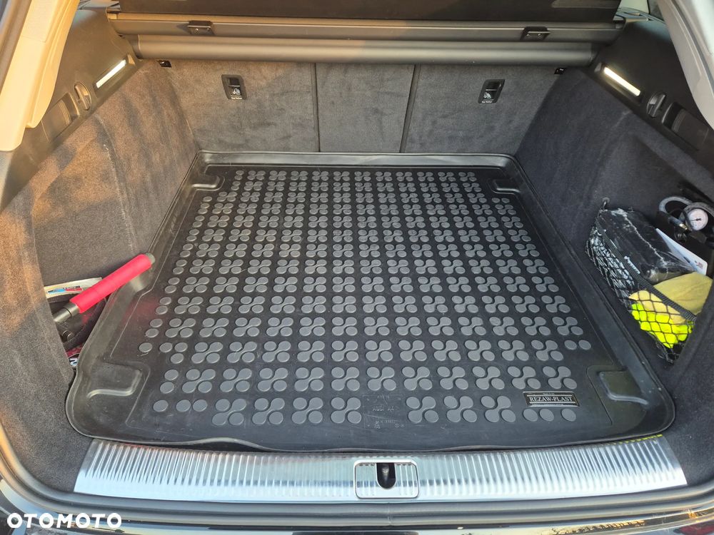 Audi A4 Avant 2.0 TDI S tronic - 3
