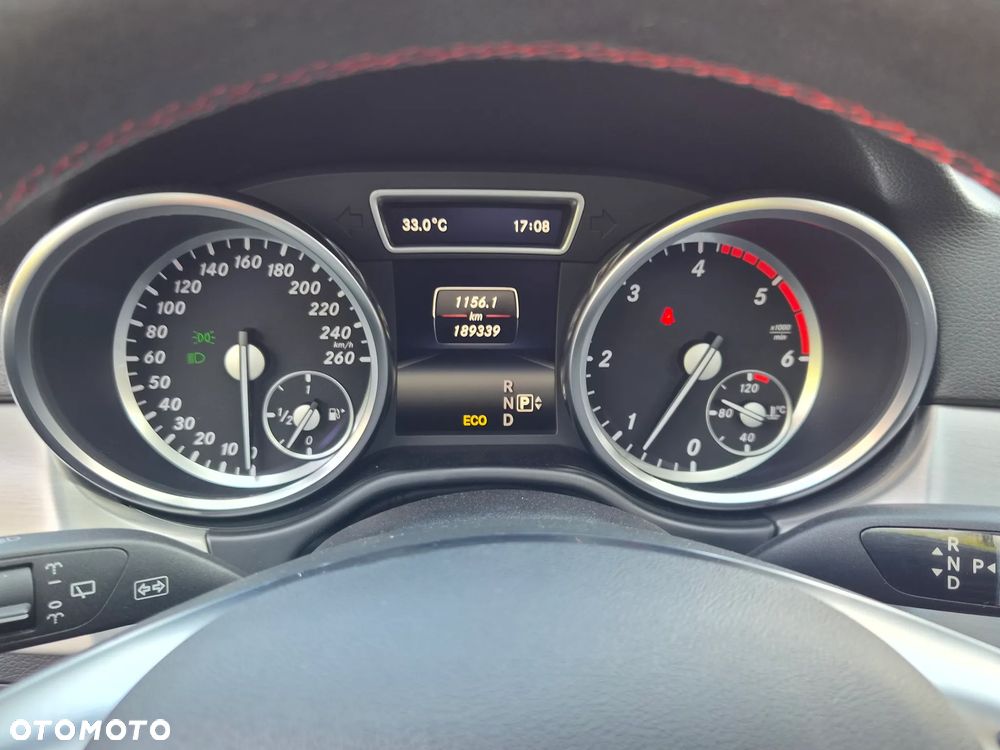 Mercedes-Benz ML 350 BlueTEC 4-Matic - 22