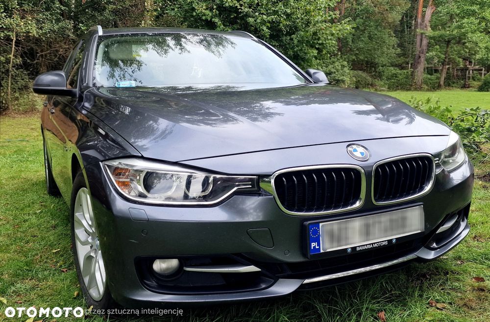 BMW Seria 3 330d Sport Line - 4