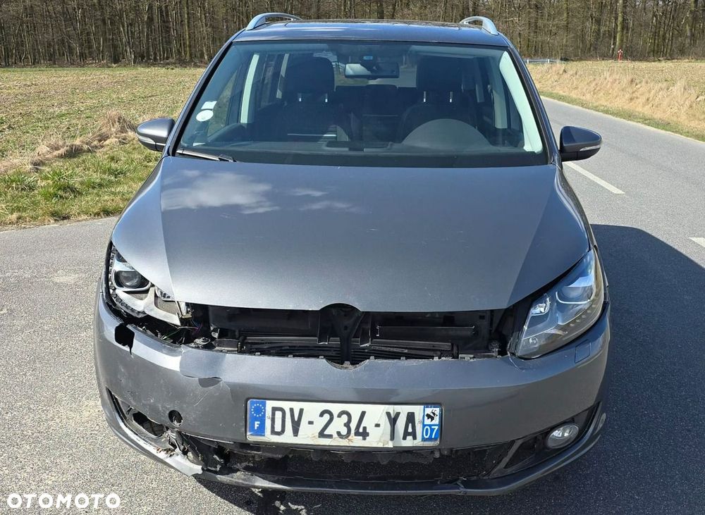 Volkswagen Touran - 40