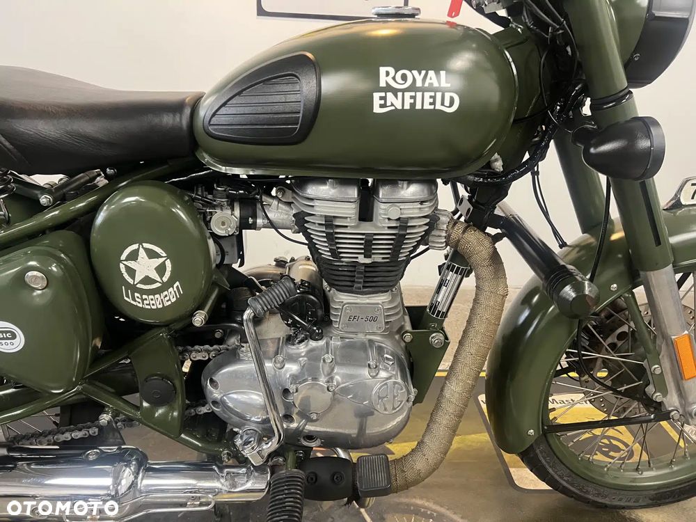 Royal Enfield Classic - 12