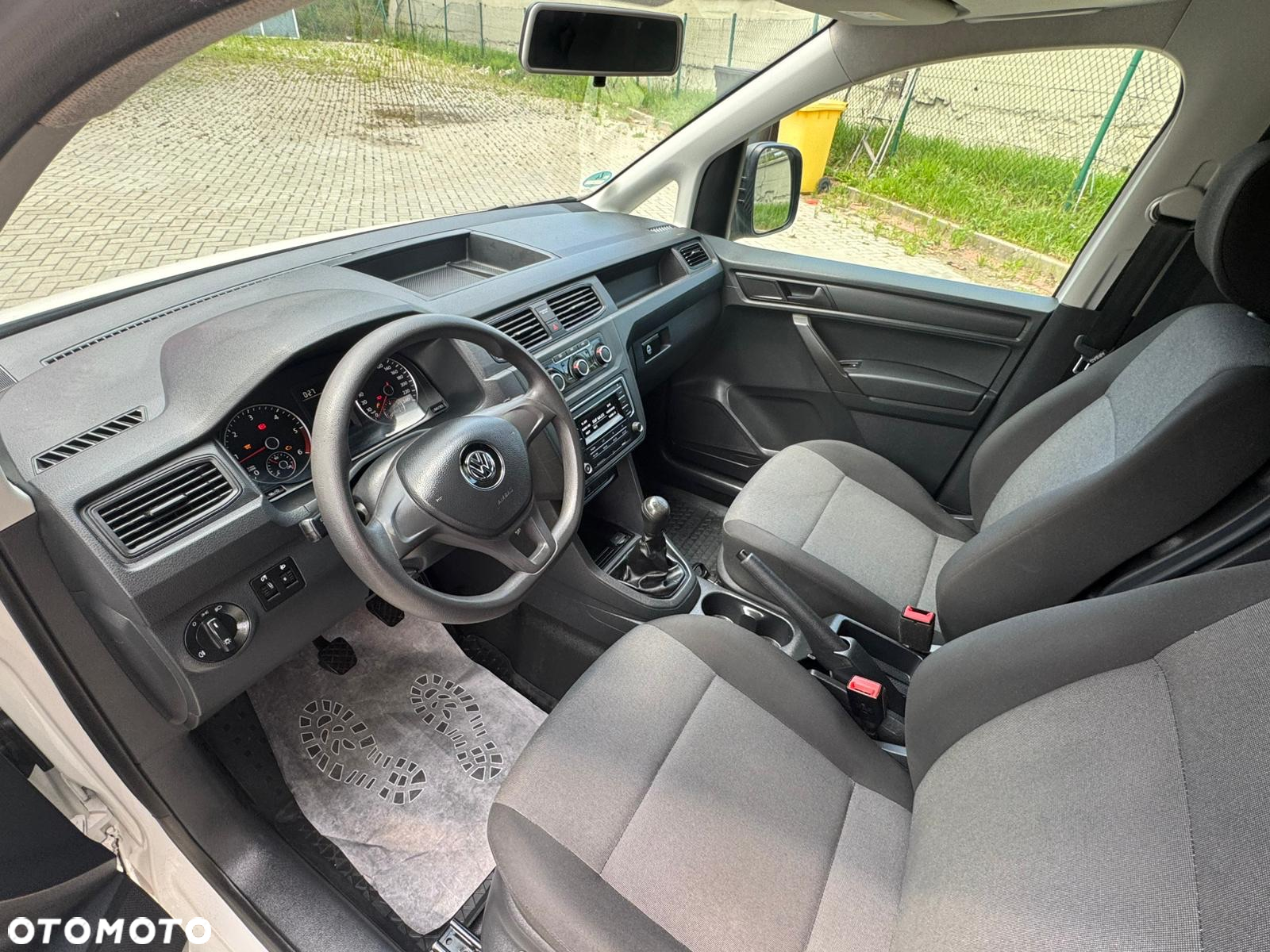 Volkswagen Caddy - 28