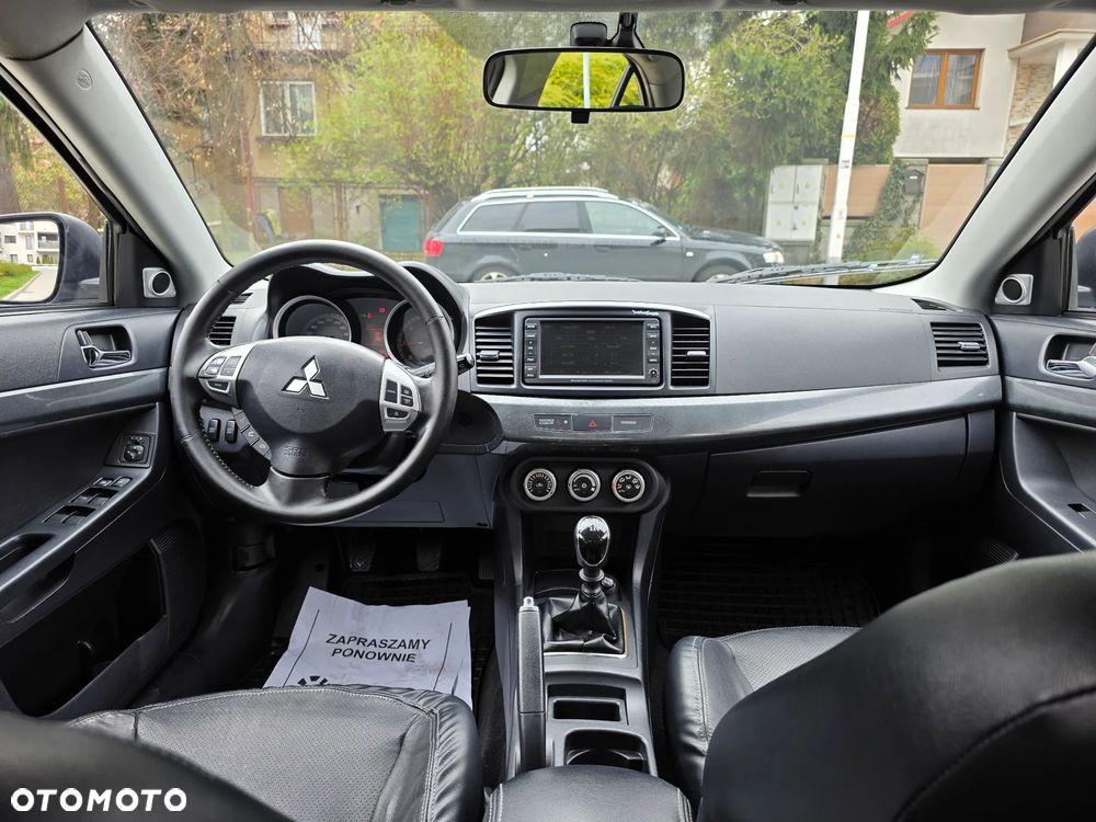 Mitsubishi Lancer 2.0 DID Instyle NAVI - 8