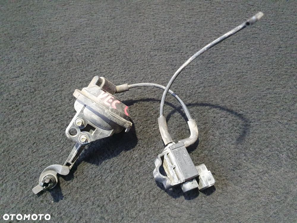 OPEL VECTRA C 1.8 16V Z18XE ASTRA ZAFIRA A CORSA SAAB ZAWÓR PODCIŚNIENIA 90530479 ORYGINAŁ - 1