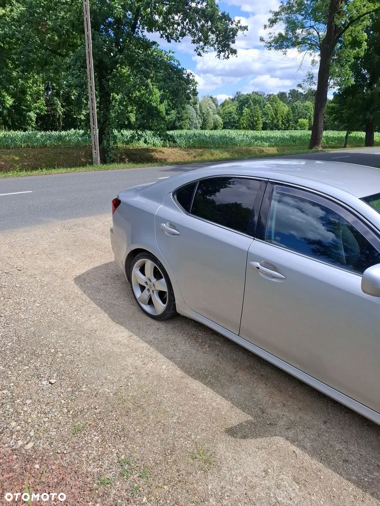 Lexus IS 250 Sport - 18