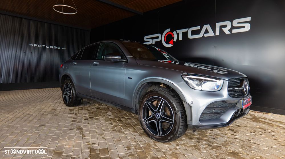 Mercedes-Benz GLC 300 de Coupe 4Matic 9G-TRONIC AMG Line Plus - 3