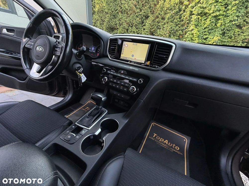 Kia Sportage - 16