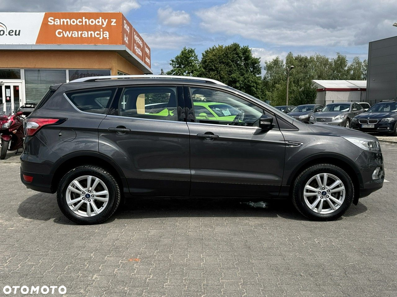 Ford Kuga - 9