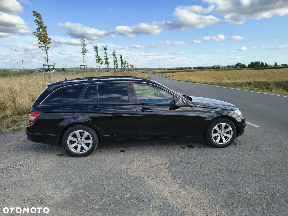 Mercedes-Benz Klasa C 220 CDI DPF Automatik BlueEFFICIENCY - 12