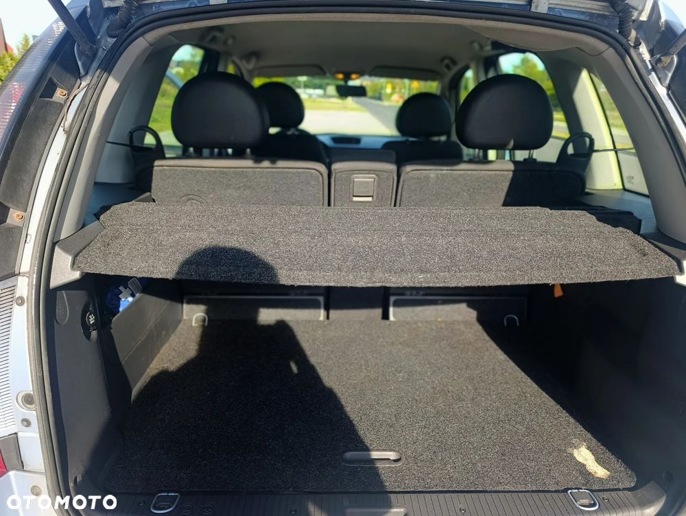 Opel Meriva - 15