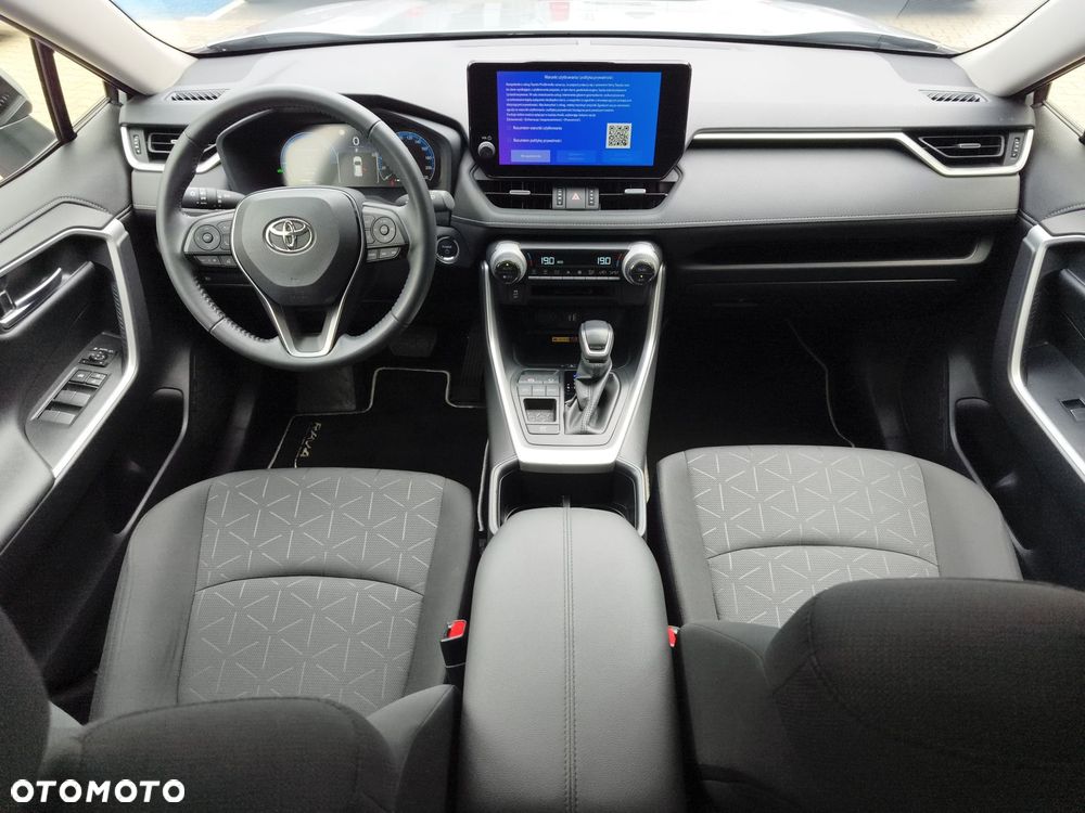 Toyota RAV4 - 12