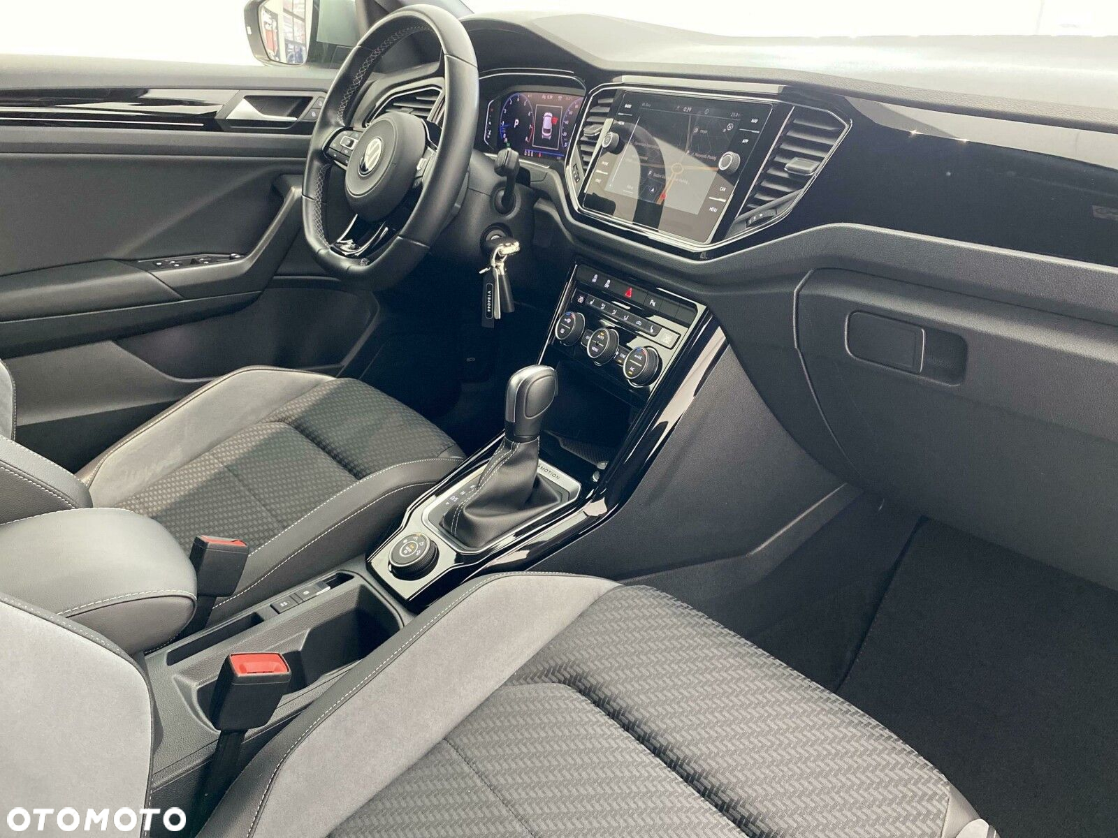 Volkswagen T-Roc 2.0 TSI 4Motion R DSG - 19
