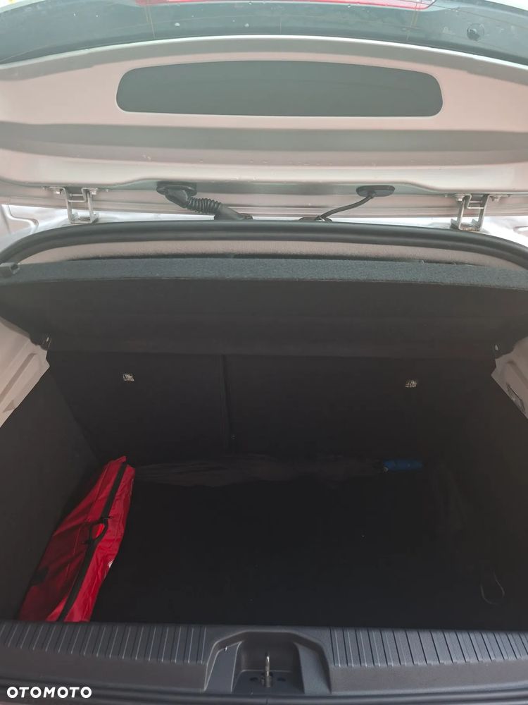 Renault Clio 1.0 TCe Intens - 19