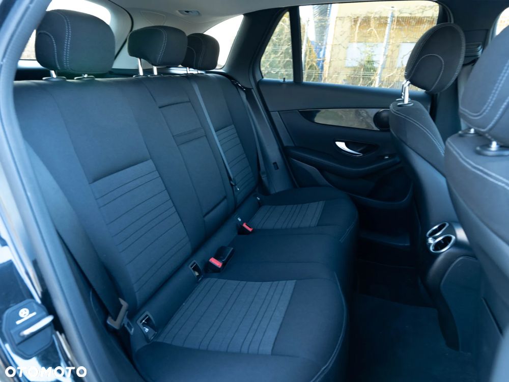 Mercedes-Benz GLC 200 d 4-Matic Business Edition - 20