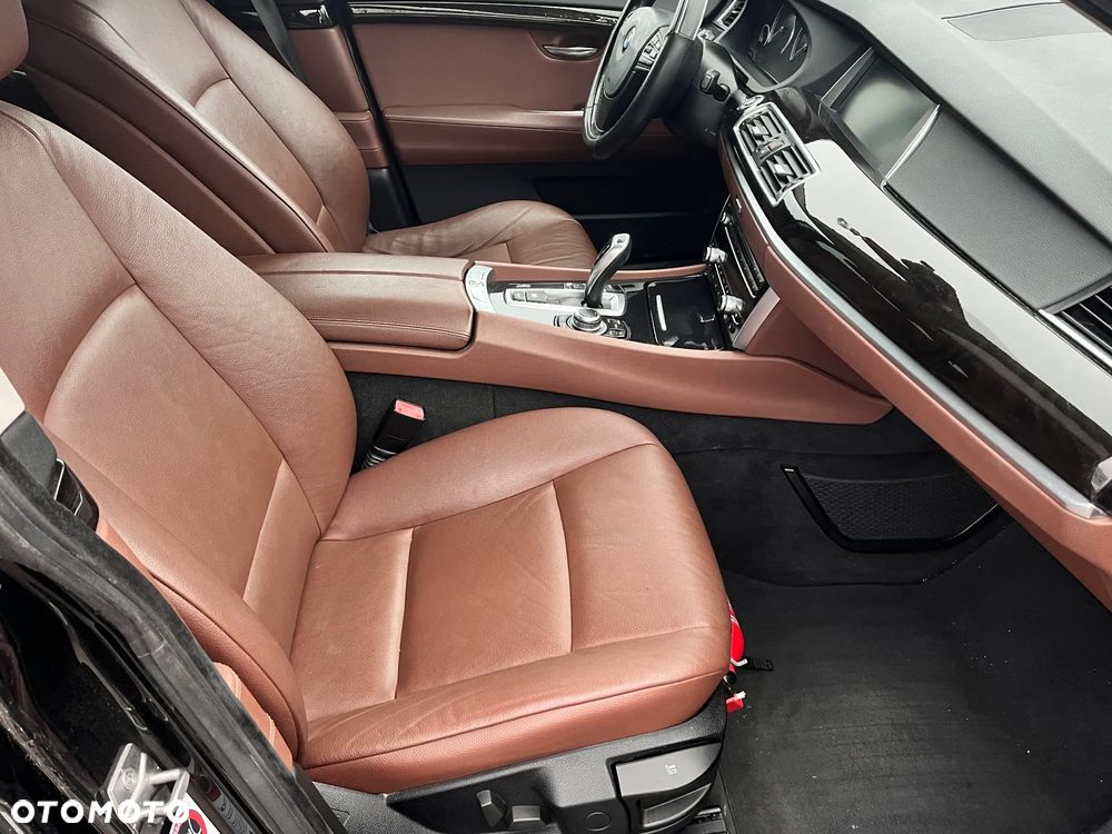 BMW 5GT - 28