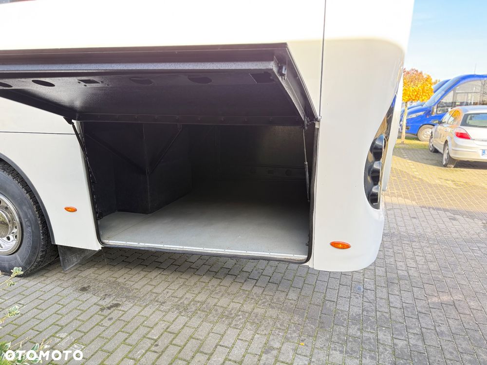 Mercedes-Benz Atego Unvi - 9