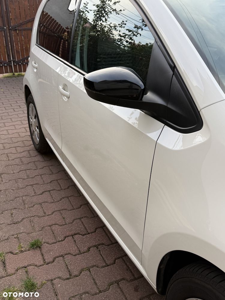 Volkswagen up! - 4