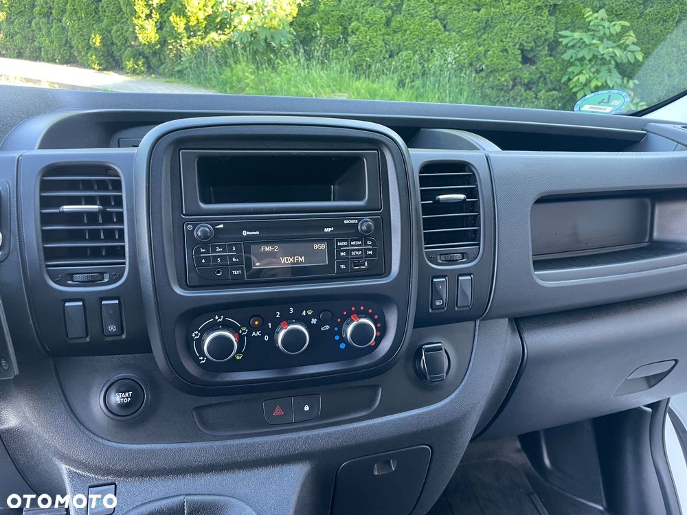 Renault Trafic Long L2H1 Vivaro Talento Custom Expert Boxer Nv 300 - 19