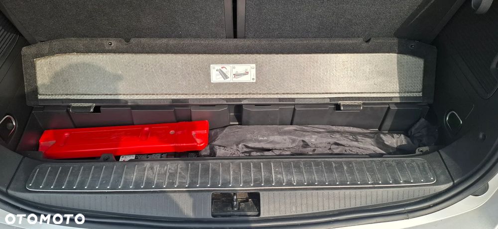 Opel Zafira Tourer 2.0 CDTI Sport - 36