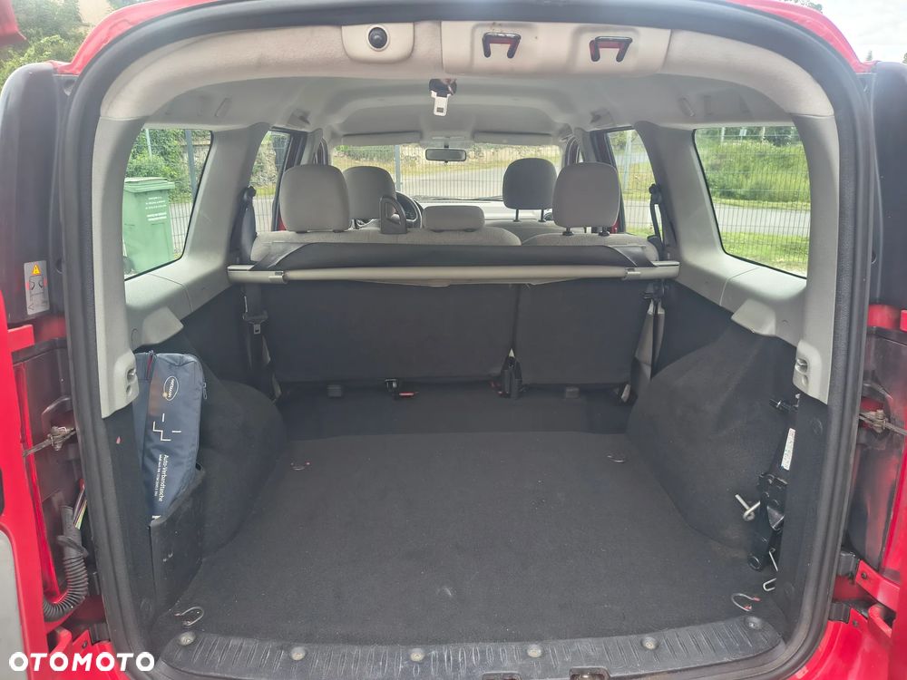 Dacia Logan 1.6 MPI 85 Live II - 19