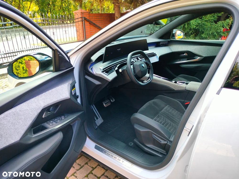 Peugeot 5008 1.2 PureTech mHEV GT S&S e-DCS6 - 12