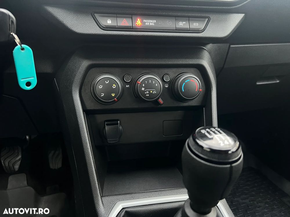 Dacia Logan - 10