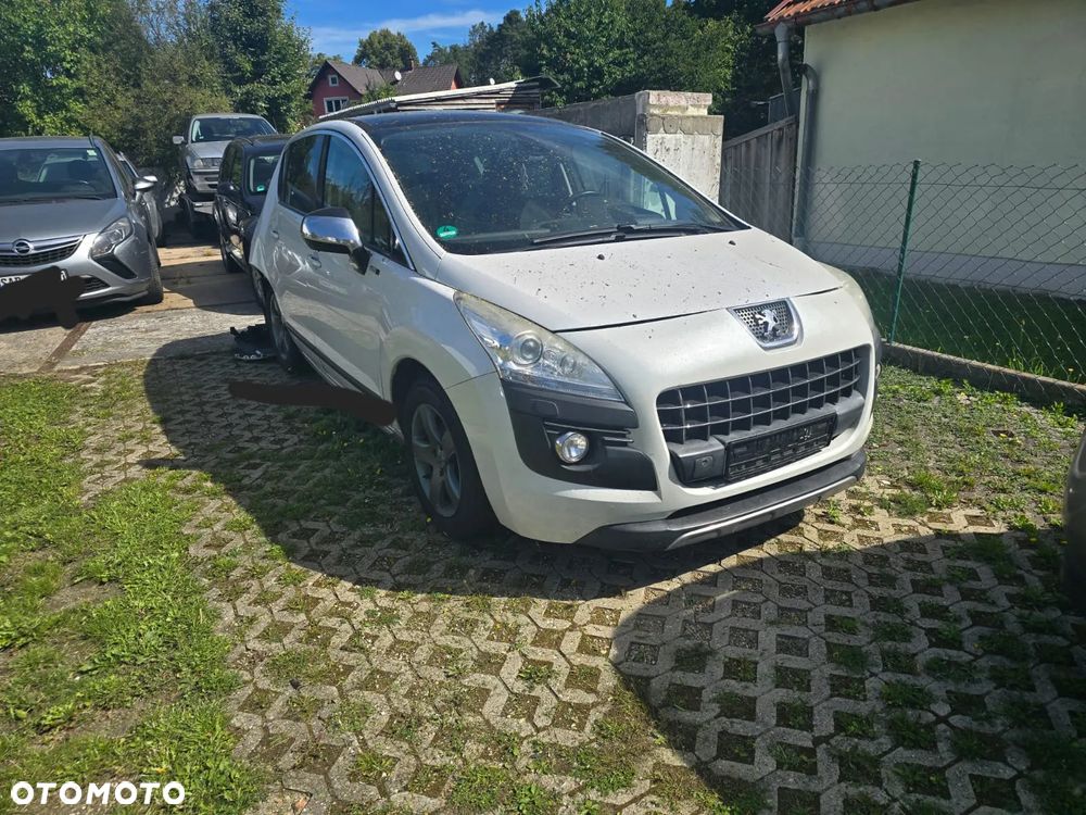 Peugeot 3008 HDi 150 Active - 1