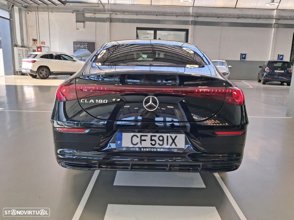 Mercedes-Benz CLA 180 Standard - 7