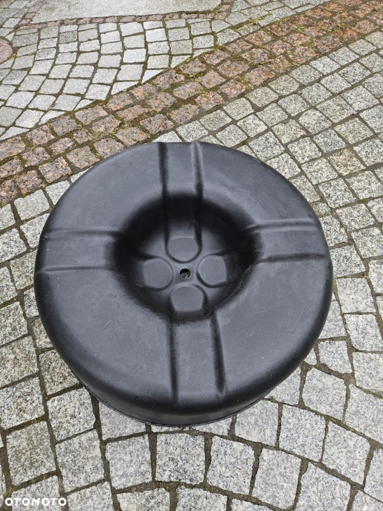 Volkswagen Caravelle - 20