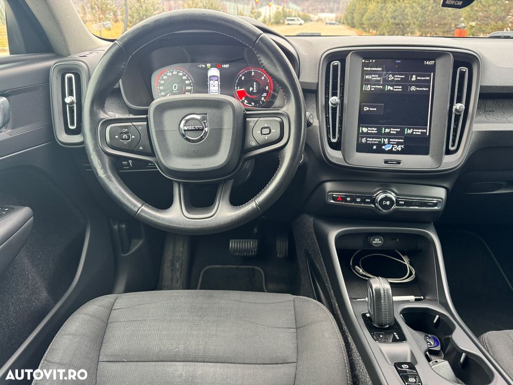Volvo XC 40 D3 Momentum Pro - 13