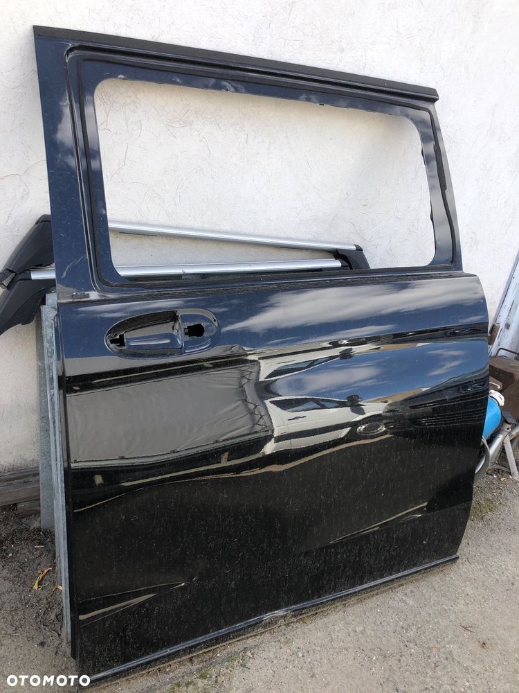 Drzwi lewe boczne przesuwne Mercedes Vito 447