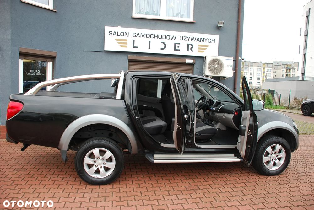 Mitsubishi L200 - 18