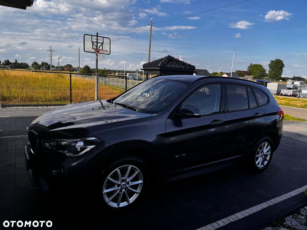 BMW X1 sDrive18i - 2