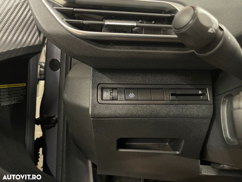 Peugeot 5008 BlueHDI 130 EAT8 Active Business-Paket - 28