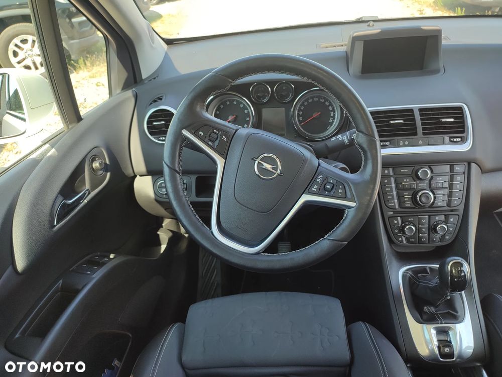 Opel Meriva 1.4 T Cosmo - 30