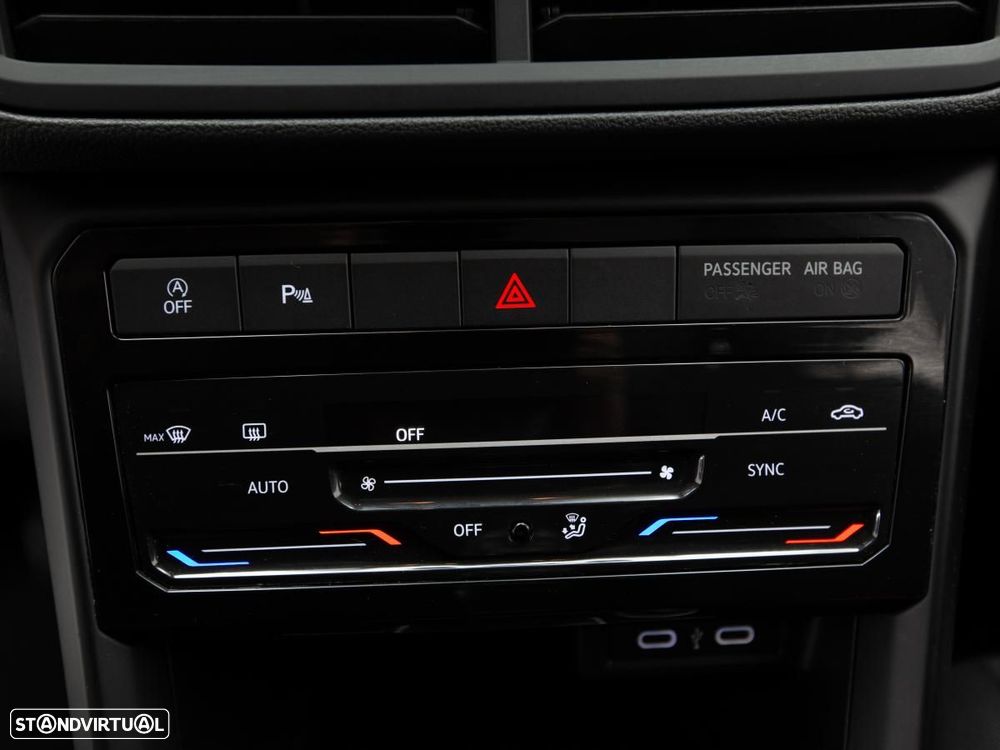 VW T-Cross 1.0 TSI Life - 16