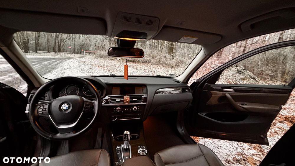 BMW X3 xDrive20d - 22