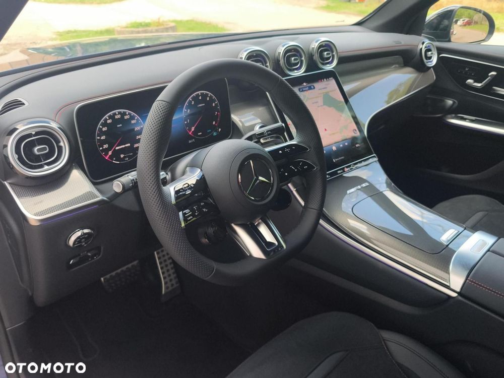 Mercedes-Benz GLC - 9