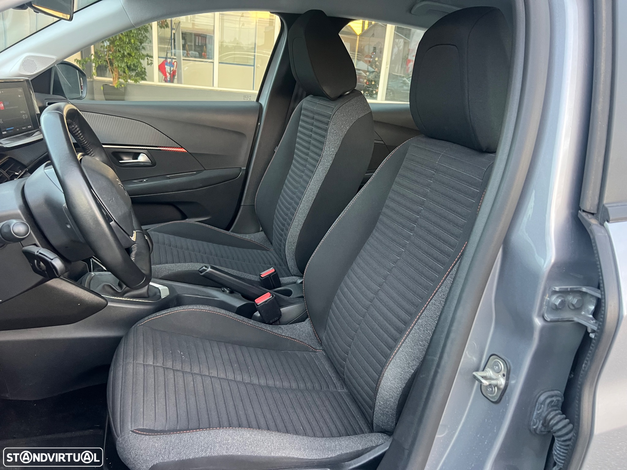 Peugeot 208 1.2 PureTech Active Pack - 16