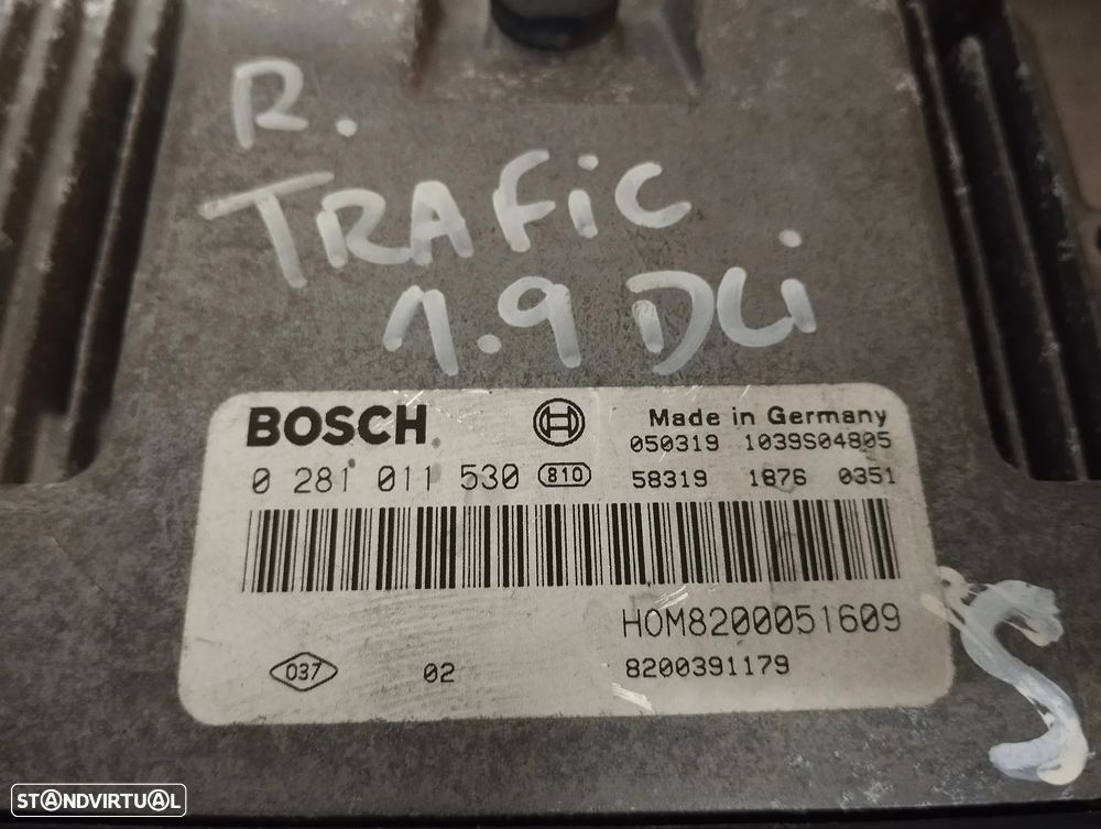 UNIDADE / CENTRALINA DO MOTOR RENAULT TRAFIC / OPEL VIVARO 1.9DCI 0281011530 HOM8200051609 8200391179 - 3