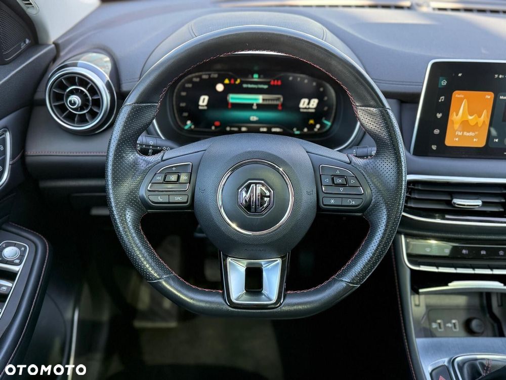 MG HS 1.5 T-GDI Exclusive - 11