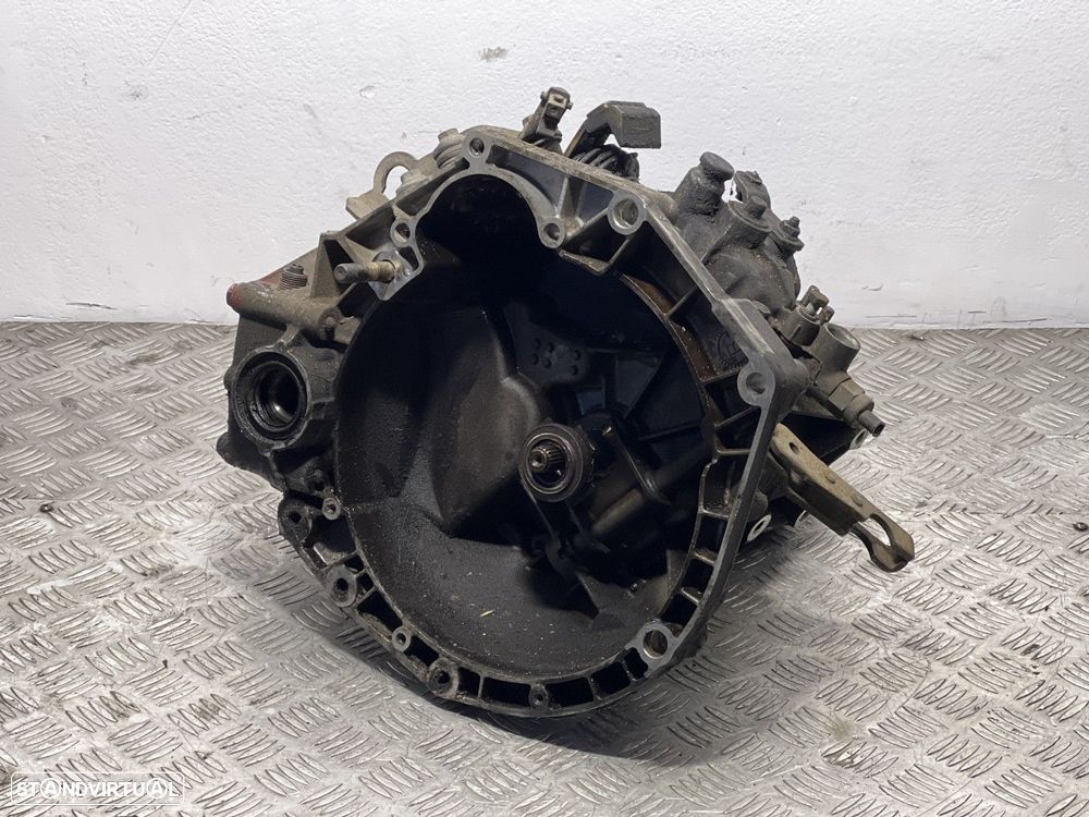 Caixa de velocidades manual FIAT PUNTO (176_) 55 1.1 REF. C514513 MOTOR 176A6000 - 1