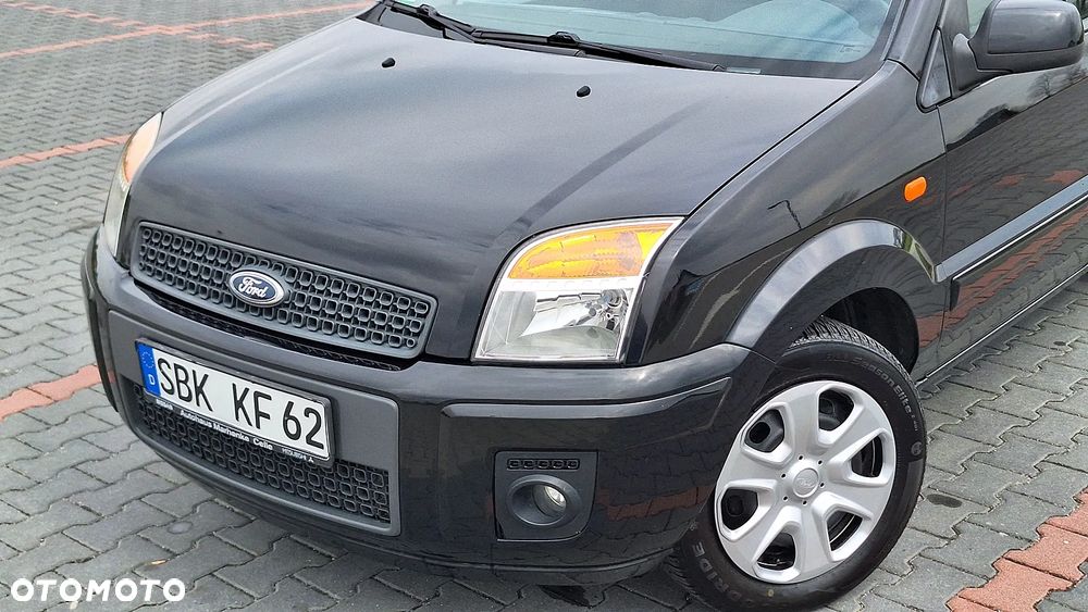 Ford Fusion - 20
