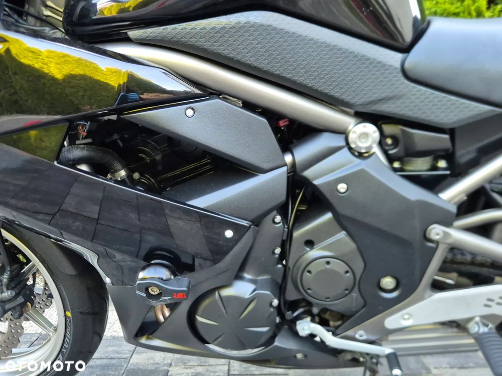 Kawasaki ER - 23