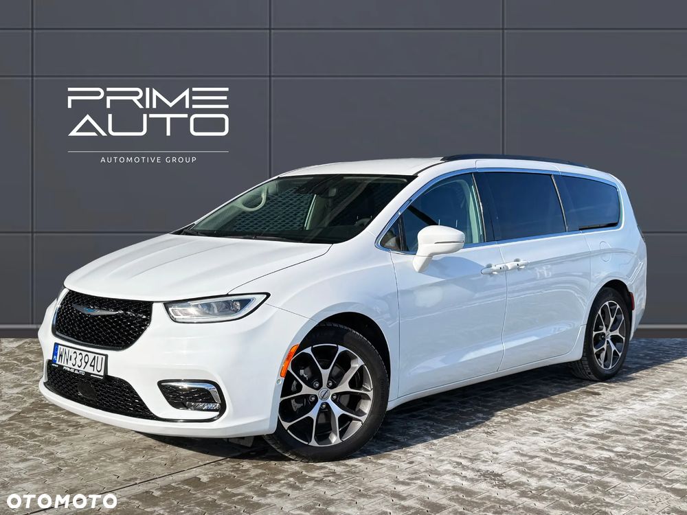 Chrysler Pacifica - 3