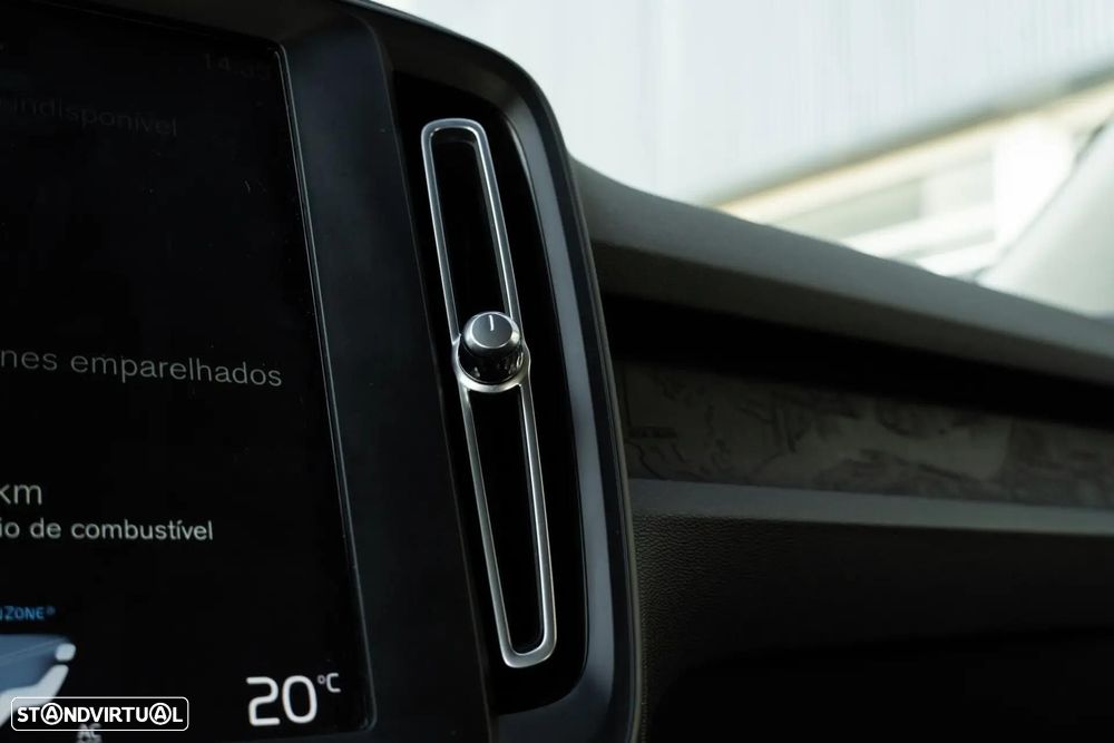 Volvo XC 40 2.0 D3 - 49