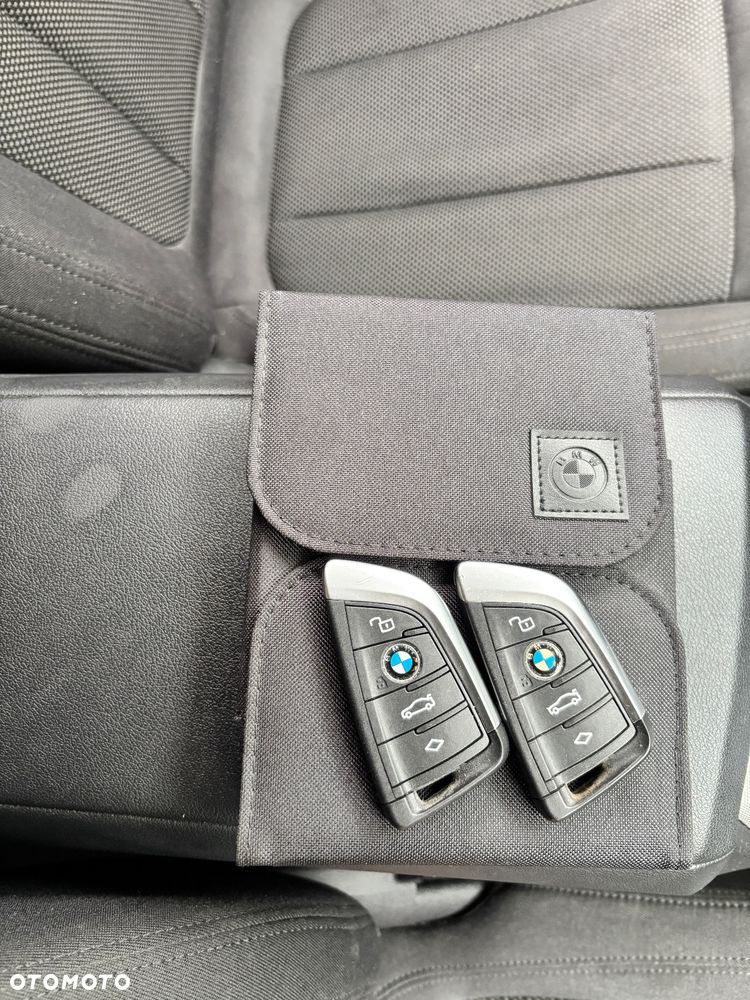 BMW Seria 3 320d Advantage - 9