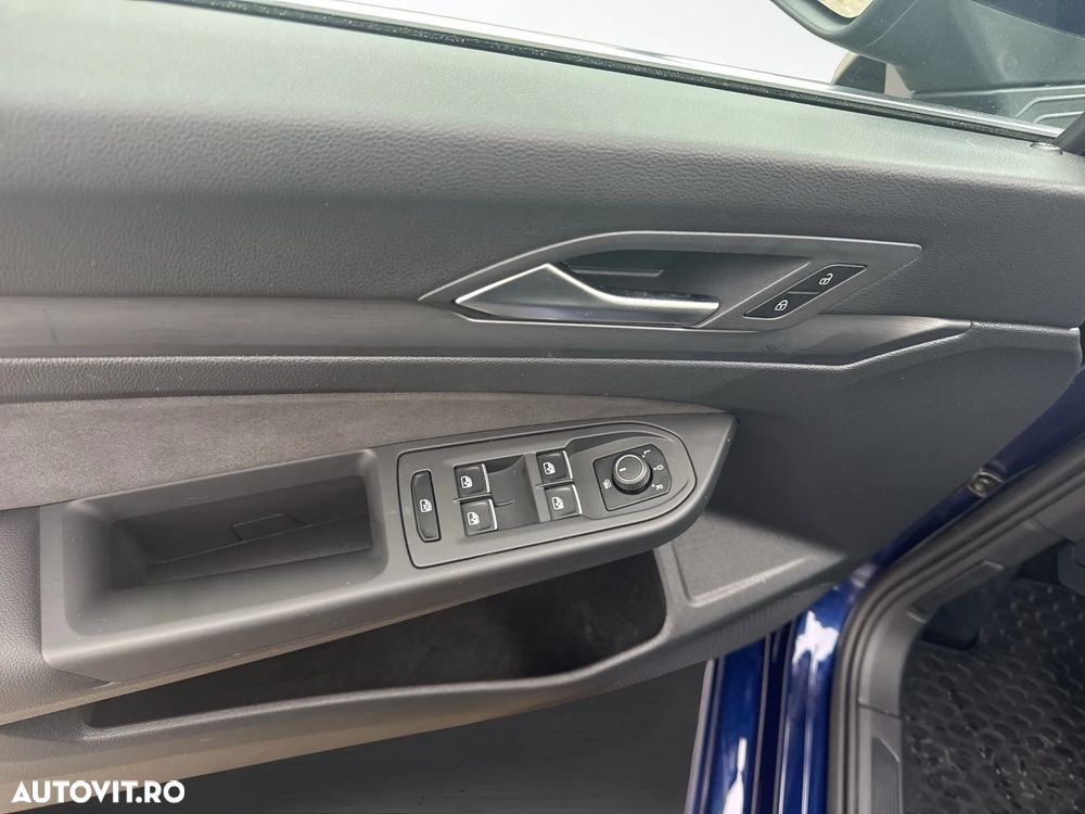 Volkswagen Golf 1.5 TSI ACT Style - 16